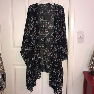 Sheer floral kimono cardigan Torrid size 4/5